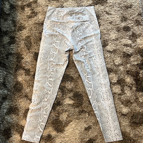 Sommer Ray High Waist Legging - Picture 2 of 3